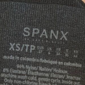 SPANX Black High Waisted Leggings Smoothing Shaping Size XS